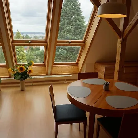 Apartment mit Ausblick im Dresdner Südwesten Dresden Exterior foto